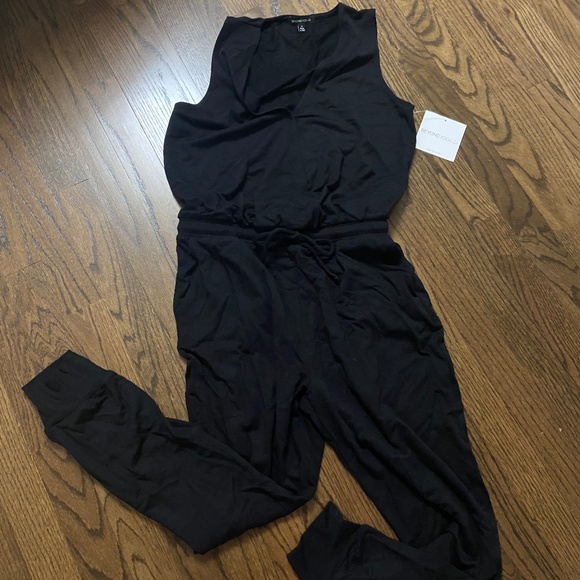 Beyond Yoga Pants - NWT BEYOND YOGA easy gather midi jumpsuit pockets black small